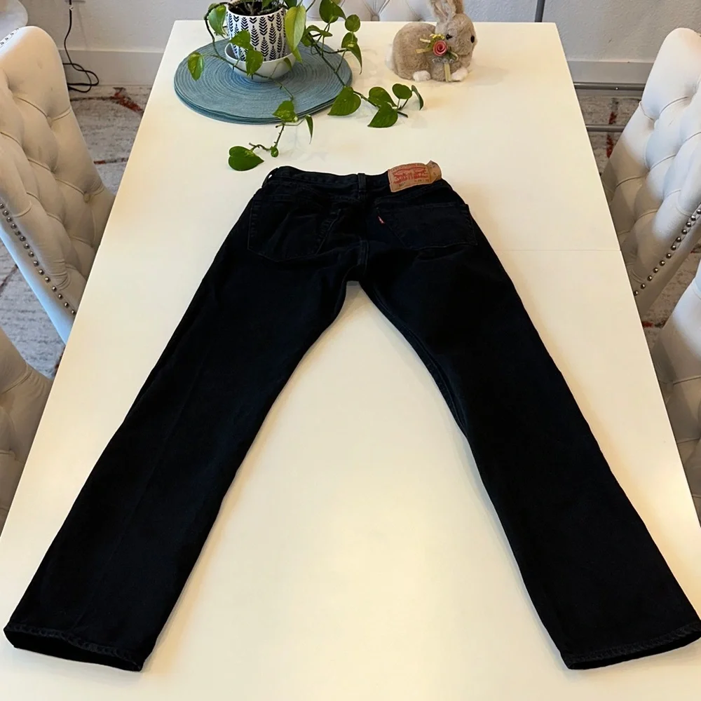 Levi's 501 Men's Straight Black Jeans